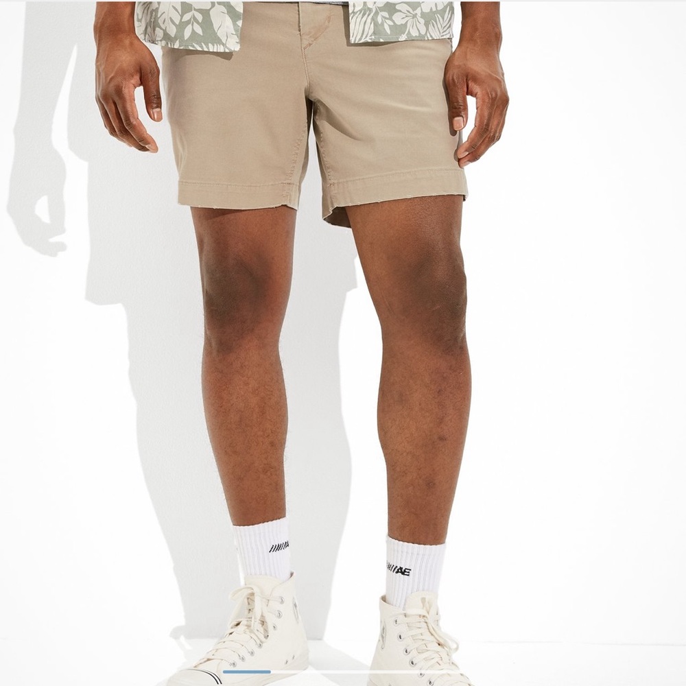 American Eagle FLEX Khaki Shorts